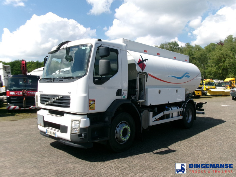 Volvo FE 260 4x2 dxi fuel tank 13.3 m3 / 4 comp / ADR 21-06-2024 - شاحنة صهريج: صور 1 Volvo FE 260 4x2 dxi fuel tank 13.3 m3 / 4 comp / ADR 21-06-2024 - شاحنة صهريج: صور 1