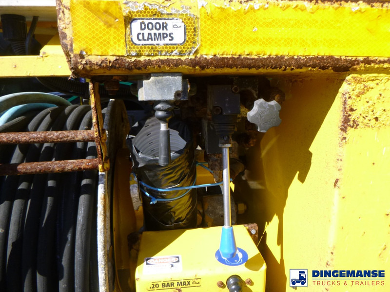 فراغ شاحنة Volvo FE 300 6X4 Whale vacuum tank 10.2 m3: صور 13