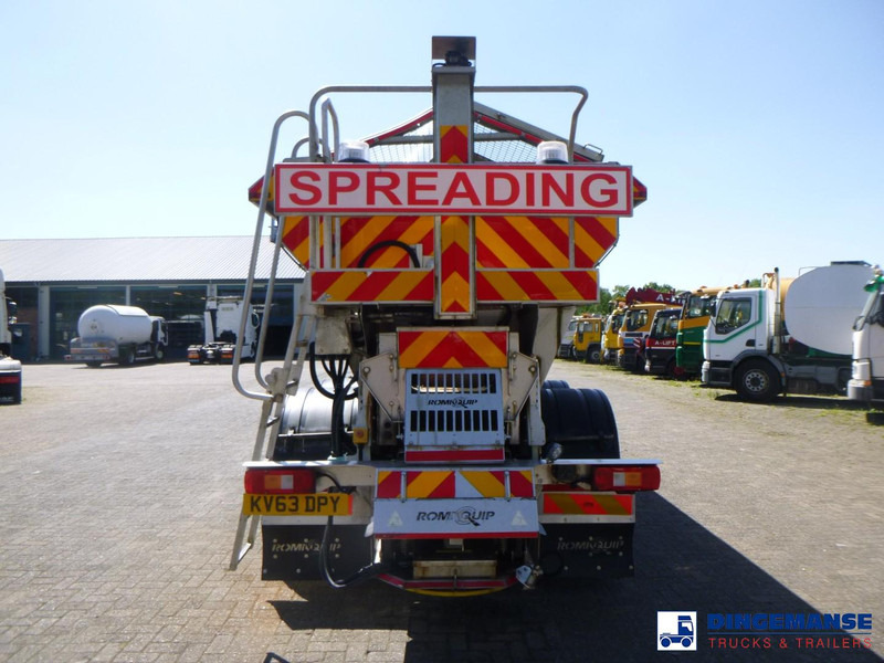 Volvo FH 340 6x4 RHD Romaquip gritter / salt spreader - جرافة ثلج: صور 5 Volvo FH 340 6x4 RHD Romaquip gritter / salt spreader - جرافة ثلج: صور 5