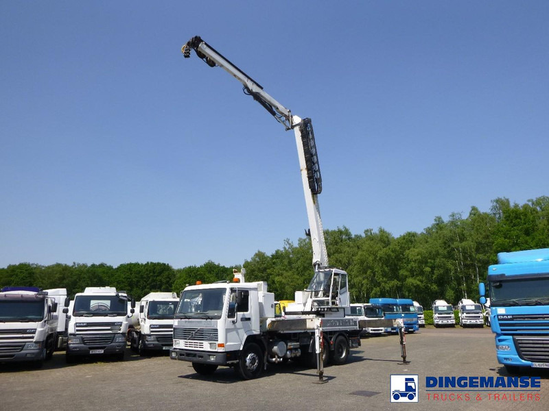 Volvo FL10 6x4 + Palfinger PK680TK - شاحنة كرين: صور 5 Volvo FL10 6x4 + Palfinger PK680TK - شاحنة كرين: صور 5