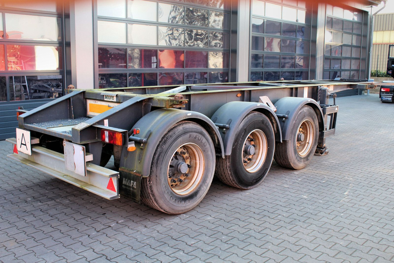 3-Achs MAFA BDF Wechsel Container ADR/GGVS - شاحنات الحاويات/ جسم علوي قابل للتغيير نصف مقطورة: صور 4 3-Achs MAFA BDF Wechsel Container ADR/GGVS - شاحنات الحاويات/ جسم علوي قابل للتغيير نصف مقطورة: صور 4