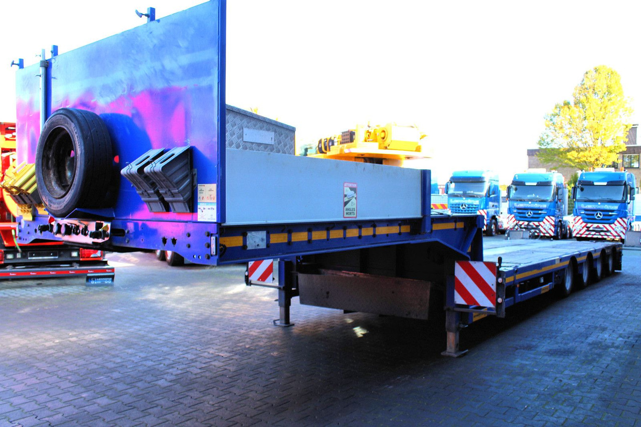 عربة مسطحة منخفضة نصف مقطورة Faymonville 4-Achs Multimax STN-4AX teleskopierbar+Lenkachse: صور 11 عربة مسطحة منخفضة نصف مقطورة Faymonville 4-Achs Multimax STN-4AX teleskopierbar+Lenkachse: صور 11