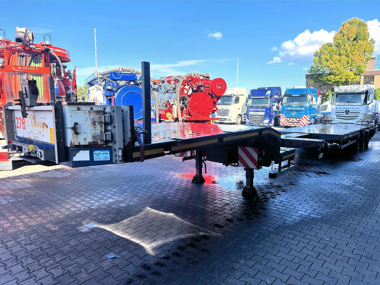 HRD 3-Achs Jumbo Tele Tieflader ausziehbar Lift+Lenk - عربة مسطحة منخفضة نصف مقطورة: صور 5 HRD 3-Achs Jumbo Tele Tieflader ausziehbar Lift+Lenk - عربة مسطحة منخفضة نصف مقطورة: صور 5