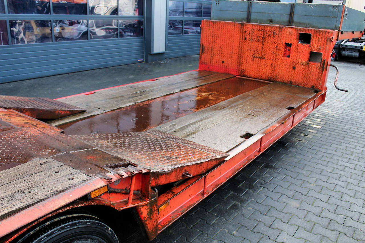 Langendorf 3-Achs SATBUE30-37 Tiefbett Tieflader+Rampen+TÜV - عربة مسطحة منخفضة نصف مقطورة: صور 5 Langendorf 3-Achs SATBUE30-37 Tiefbett Tieflader+Rampen+TÜV - عربة مسطحة منخفضة نصف مقطورة: صور 5