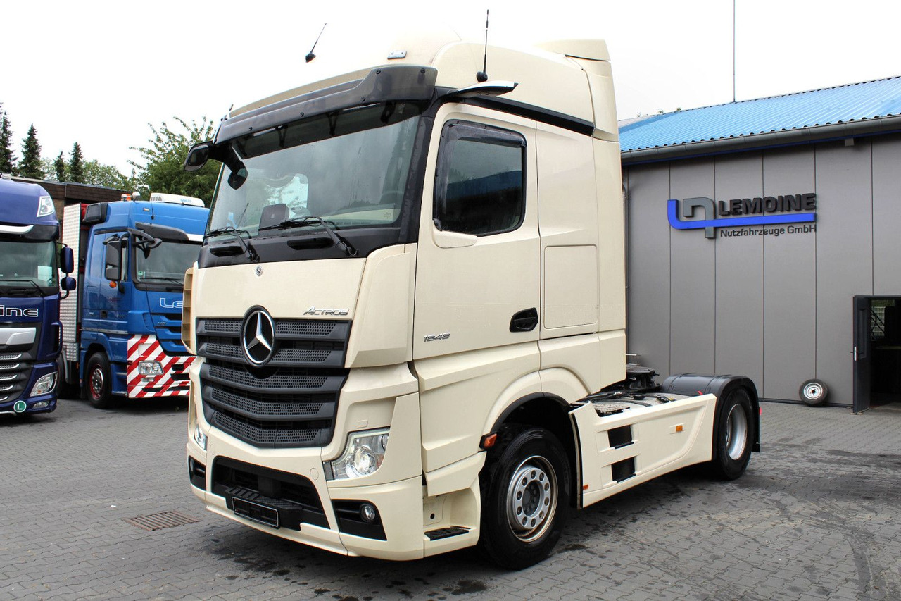 Mercedes-Benz Actros 1848 LS 4x2 BigSpace (MP5) Vollverspoiler - شاحنة جرار: صور 1 Mercedes-Benz Actros 1848 LS 4x2 BigSpace (MP5) Vollverspoiler - شاحنة جرار: صور 1