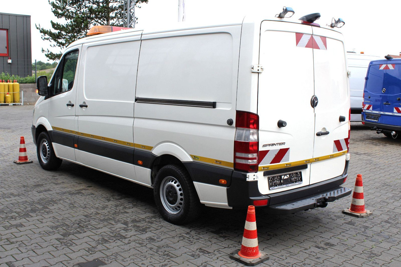 Mercedes-Benz Sprinter 316 CDI + Leistikow 1m³ HD-Spüler 3,5t - فراغ شاحنة: صور 3 Mercedes-Benz Sprinter 316 CDI + Leistikow 1m³ HD-Spüler 3,5t - فراغ شاحنة: صور 3