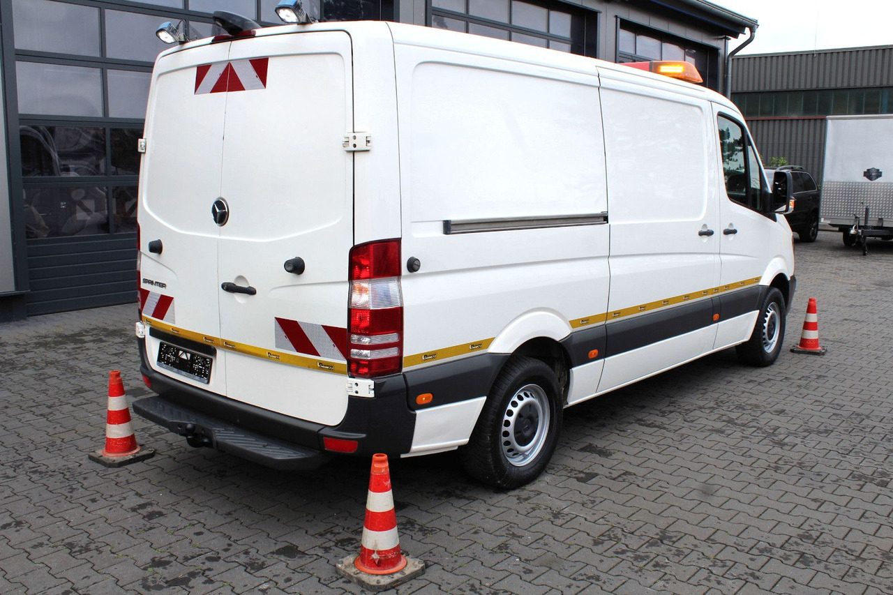 Mercedes-Benz Sprinter 316 CDI + Leistikow 1m³ HD-Spüler 3,5t - فراغ شاحنة: صور 4 Mercedes-Benz Sprinter 316 CDI + Leistikow 1m³ HD-Spüler 3,5t - فراغ شاحنة: صور 4