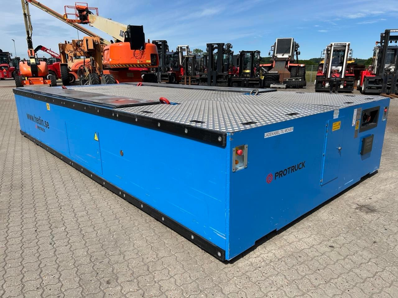 Hedin FLATBED MOVER - معدات المناولة: صور 2 Hedin FLATBED MOVER - معدات المناولة: صور 2