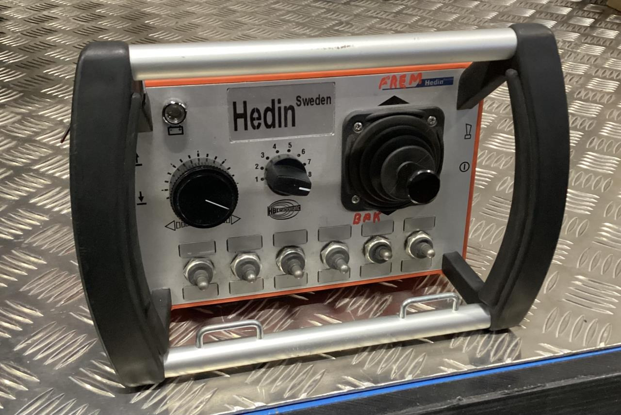 Hedin FLATBED MOVER - معدات المناولة: صور 4 Hedin FLATBED MOVER - معدات المناولة: صور 4