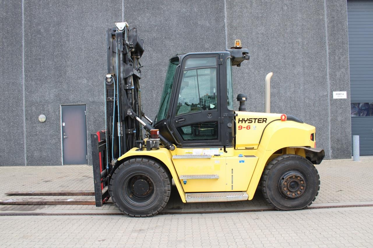 Hyster HYSTER H9.00XM-6 - رافعة شوكية ديزل: صور 1 Hyster HYSTER H9.00XM-6 - رافعة شوكية ديزل: صور 1