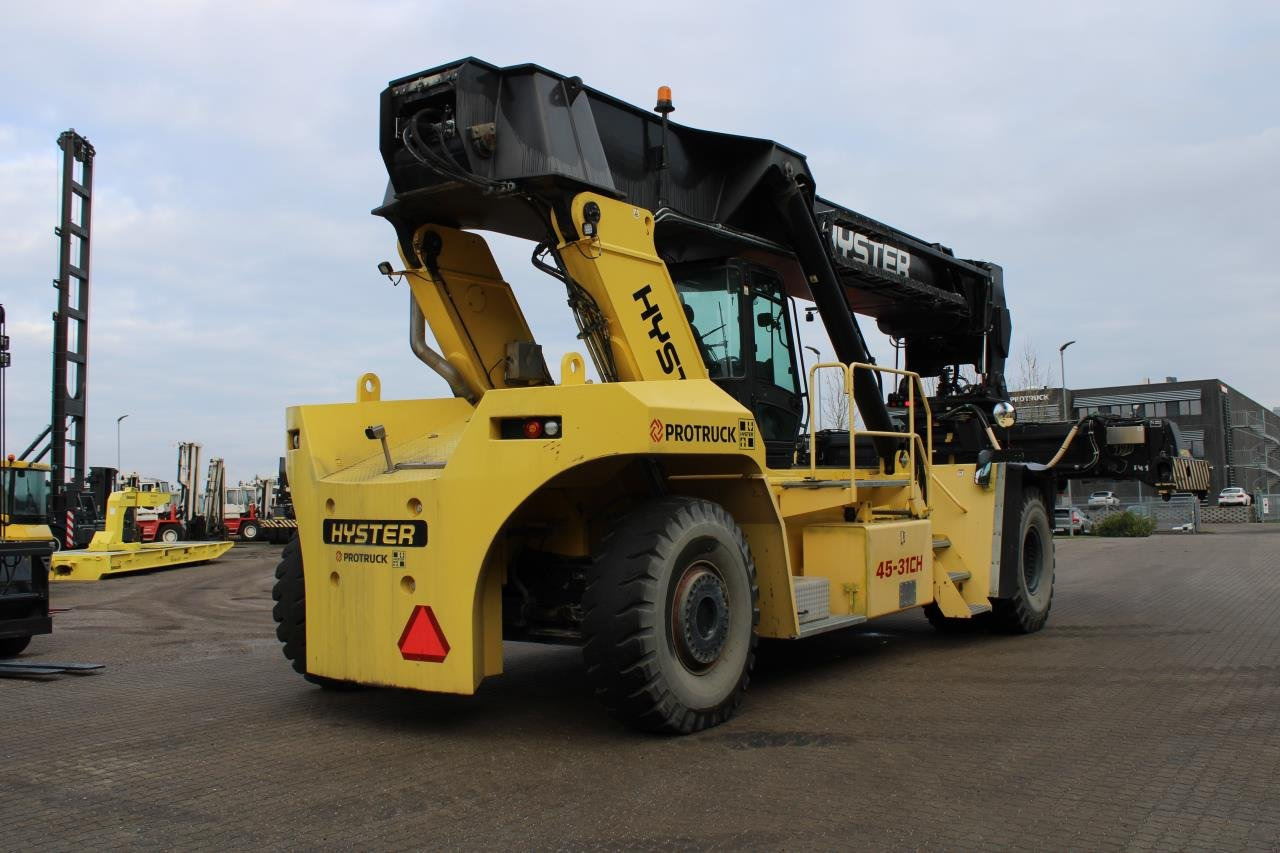 Hyster RS45-31CH - رافعات حاويات: صور 3 Hyster RS45-31CH - رافعات حاويات: صور 3