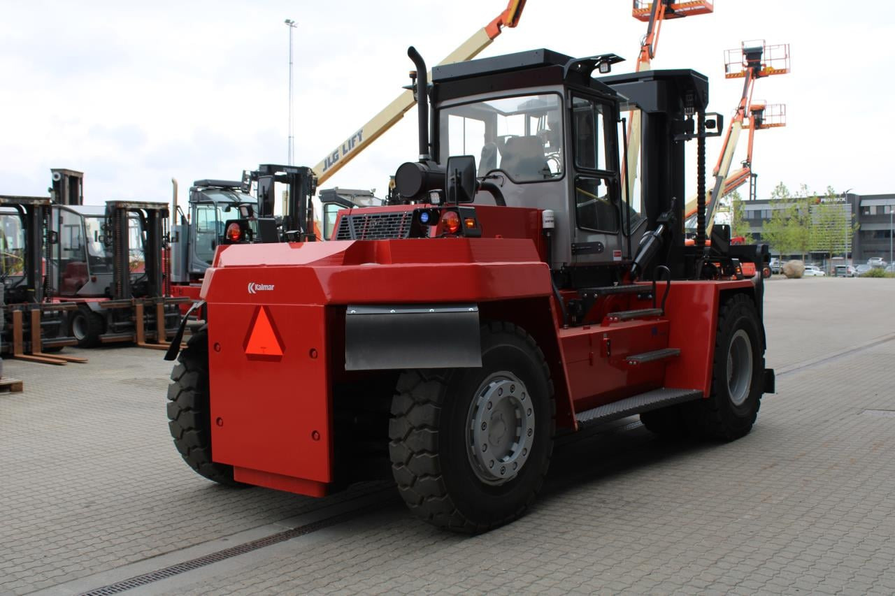 Kalmar DCD200-12LB - رافعة شوكية ديزل: صور 3 Kalmar DCD200-12LB - رافعة شوكية ديزل: صور 3