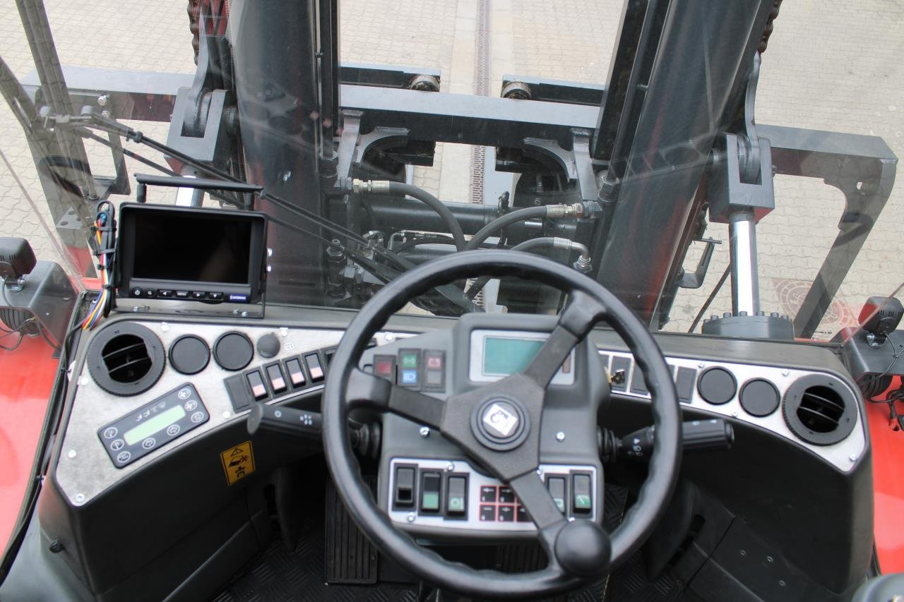 Kalmar DCD200-12LB - رافعة شوكية ديزل: صور 4 Kalmar DCD200-12LB - رافعة شوكية ديزل: صور 4