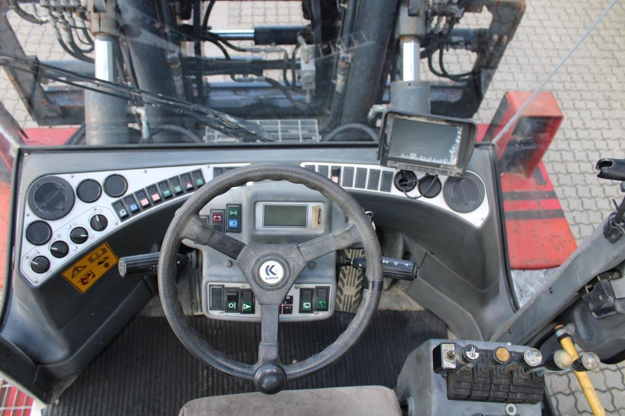 Kalmar DCE120-6 - رافعة شوكية ديزل: صور 4 Kalmar DCE120-6 - رافعة شوكية ديزل: صور 4