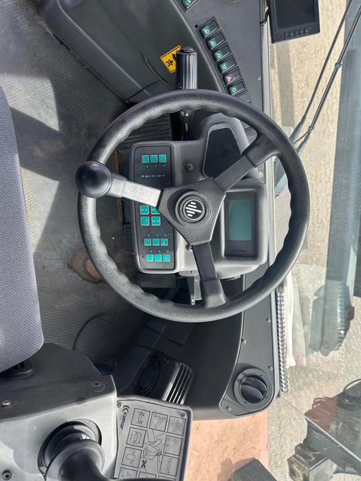 Kalmar DRF450-65C5X - رافعات حاويات: صور 4 Kalmar DRF450-65C5X - رافعات حاويات: صور 4