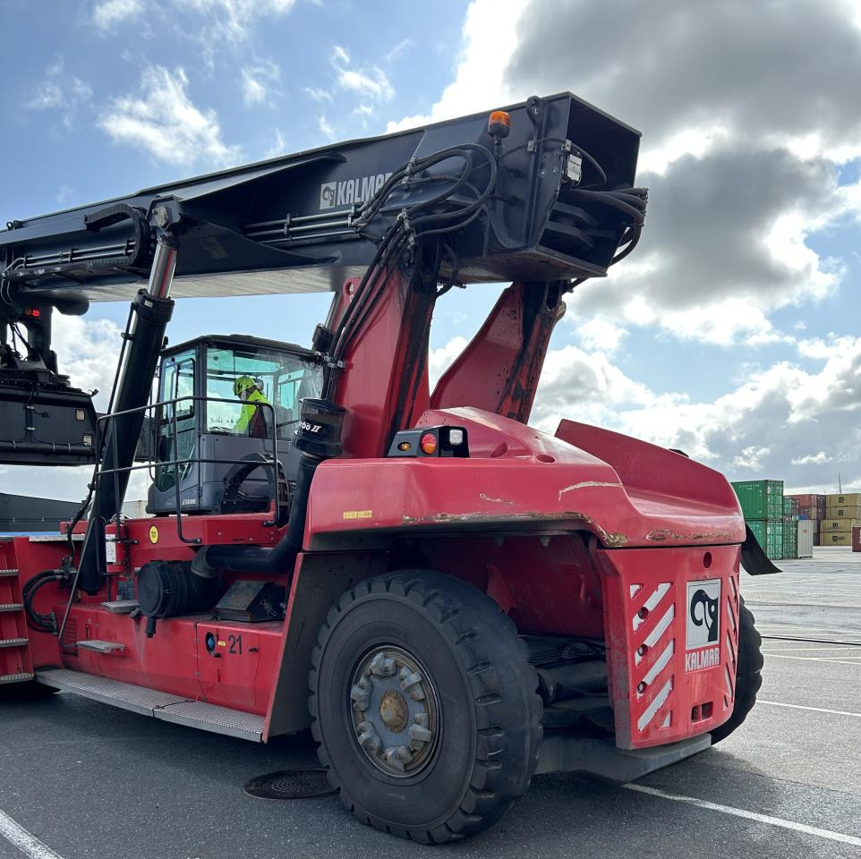 Kalmar DRG450-65S5 - رافعات حاويات: صور 3 Kalmar DRG450-65S5 - رافعات حاويات: صور 3