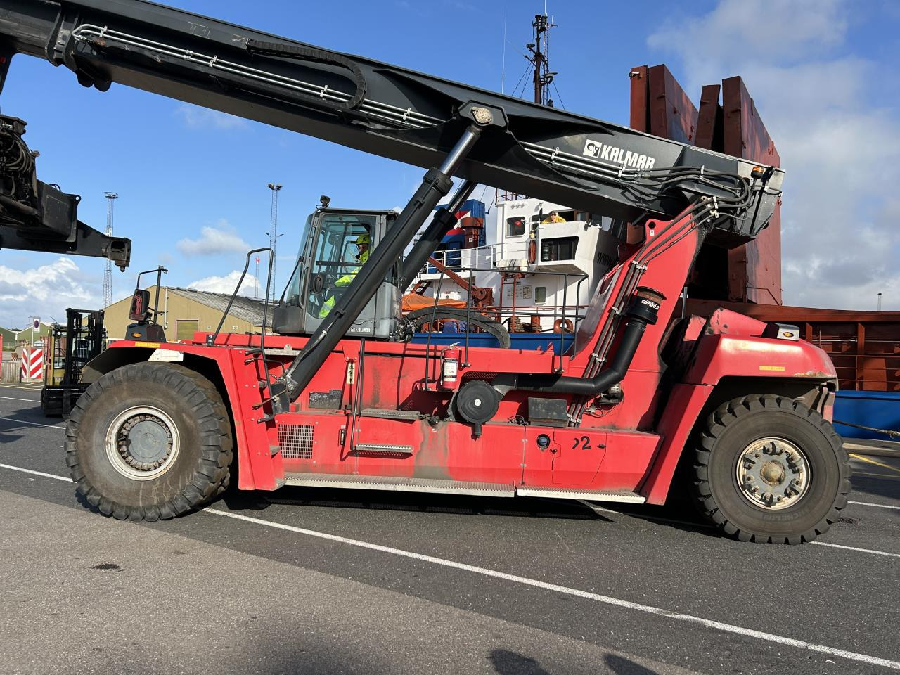 Kalmar DRG450-65S5 - رافعات حاويات: صور 1 Kalmar DRG450-65S5 - رافعات حاويات: صور 1