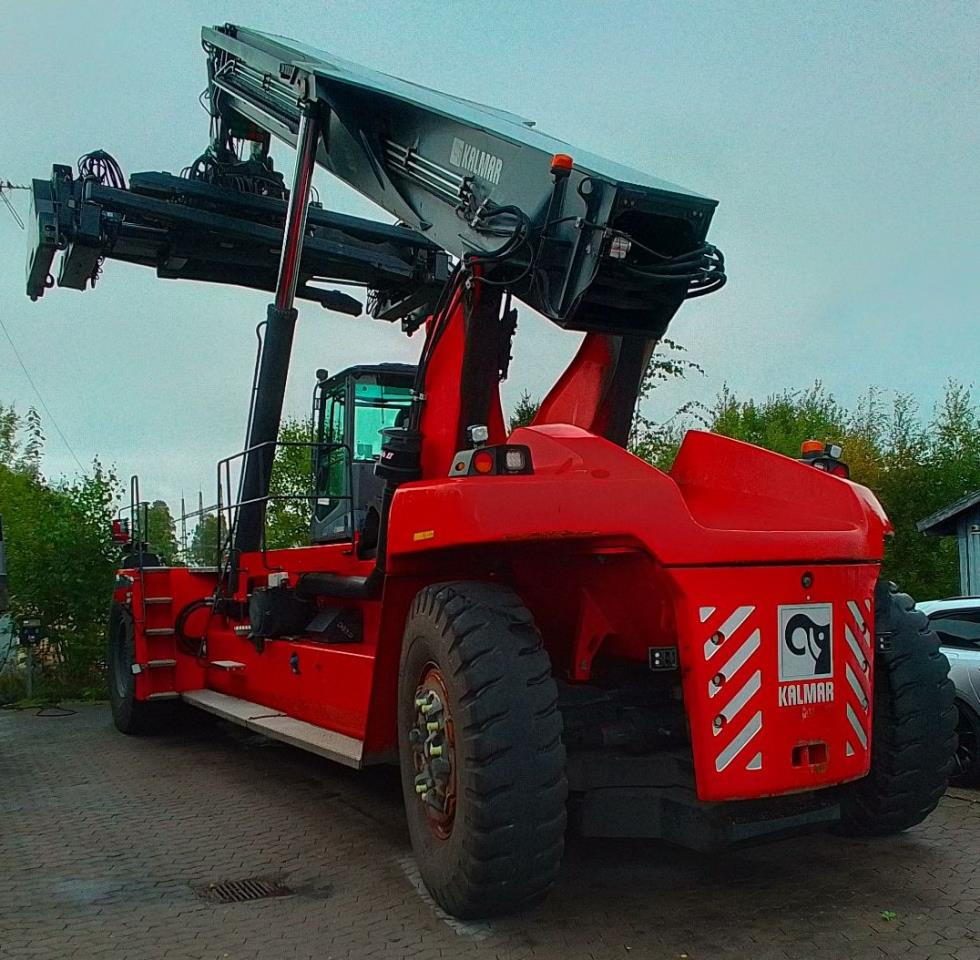 Kalmar DRG450-75C5XS - رافعات حاويات: صور 3 Kalmar DRG450-75C5XS - رافعات حاويات: صور 3