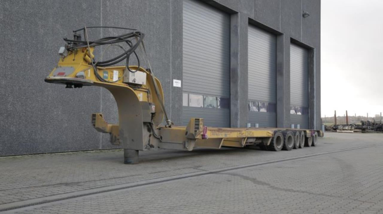 Liftec LTH120 - عربة مسطحة منخفضة نصف مقطورة: صور 2 Liftec LTH120 - عربة مسطحة منخفضة نصف مقطورة: صور 2