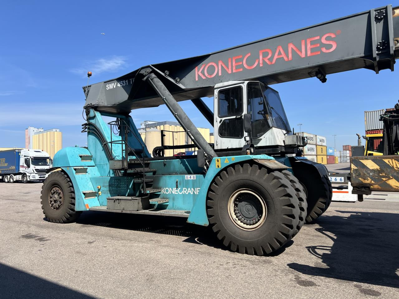 SMV 4531 TB5 - رافعات حاويات: صور 1 SMV 4531 TB5 - رافعات حاويات: صور 1