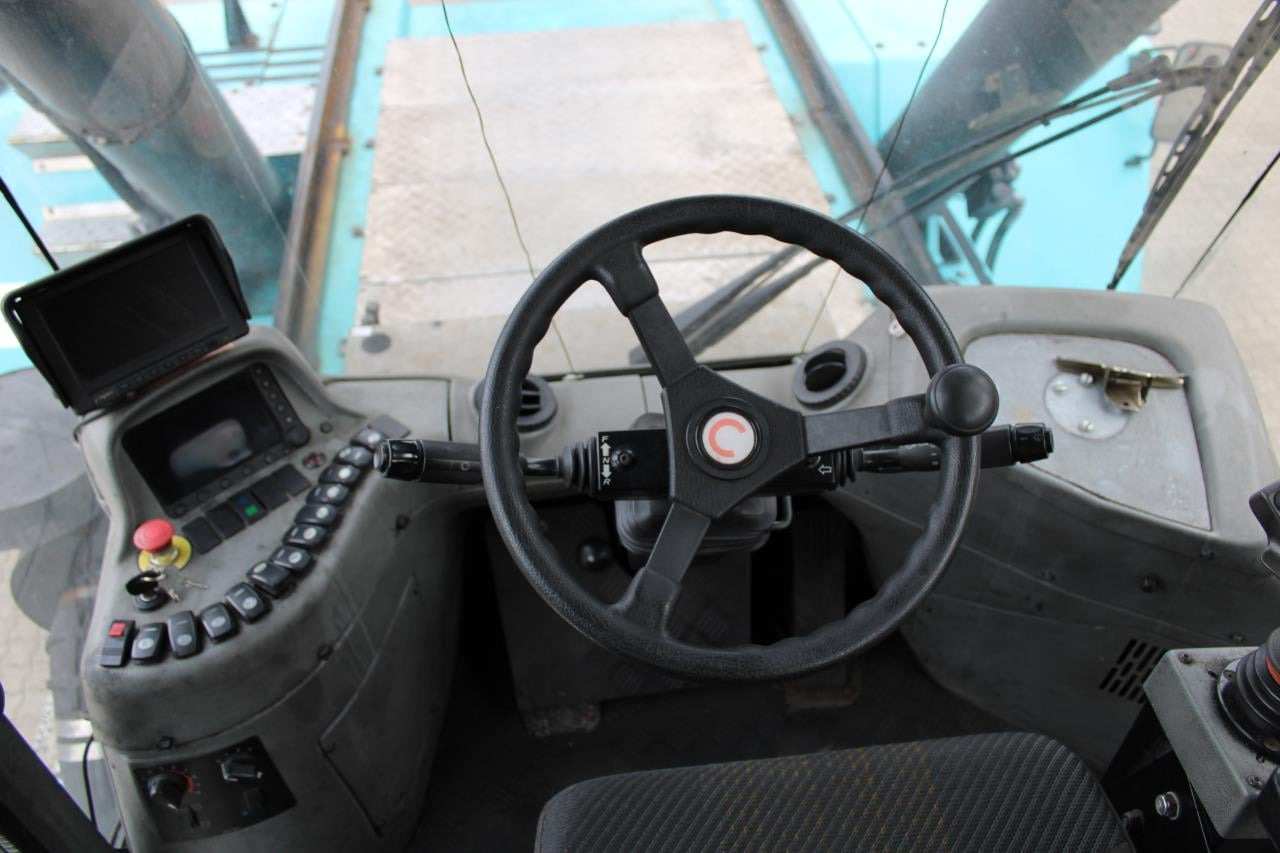 SMV 4531 TB5 - رافعات حاويات: صور 4 SMV 4531 TB5 - رافعات حاويات: صور 4