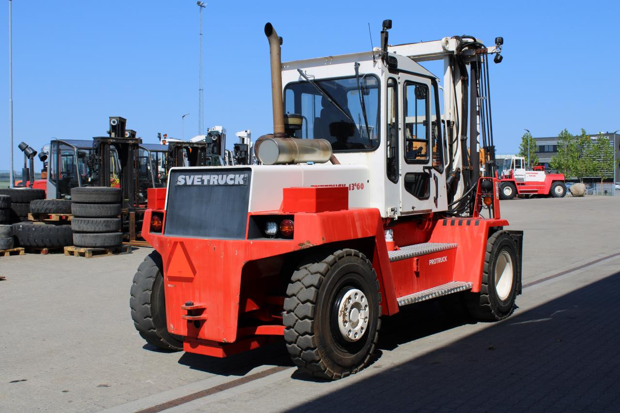 SveTruck 13660-32 - رافعة شوكية ديزل: صور 3 SveTruck 13660-32 - رافعة شوكية ديزل: صور 3