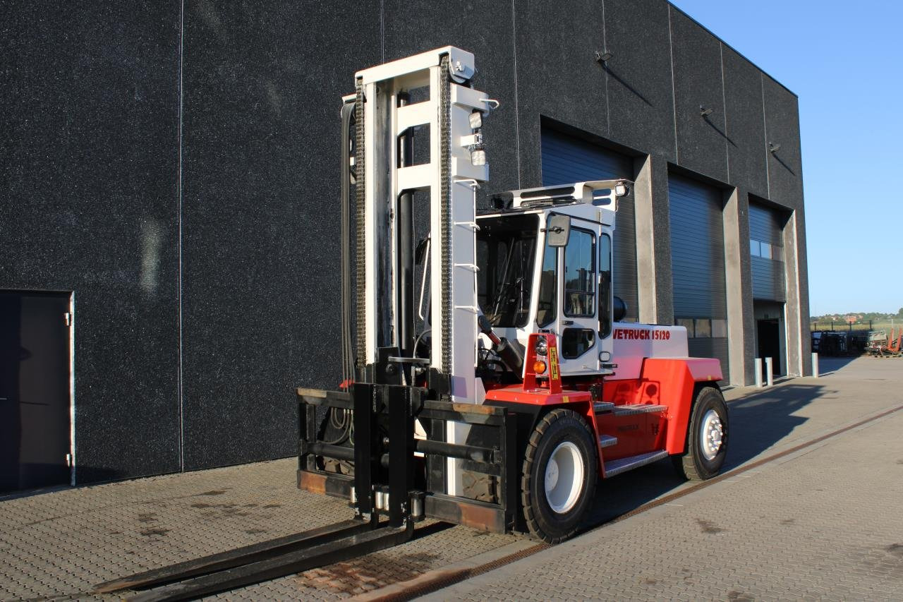 SveTruck 15120-38 - رافعة شوكية ديزل: صور 2 SveTruck 15120-38 - رافعة شوكية ديزل: صور 2