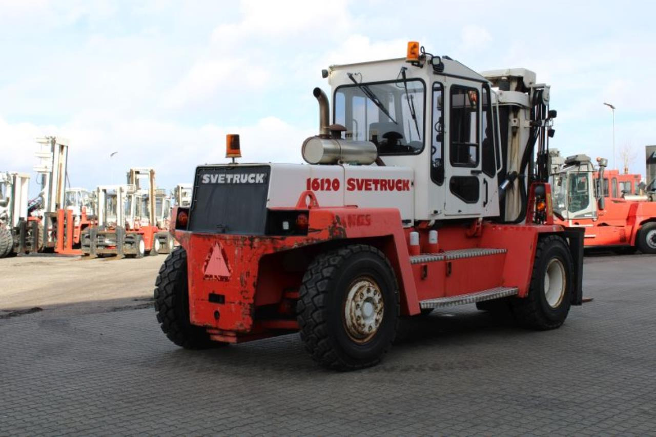 SveTruck 16120-38 - رافعة شوكية ديزل: صور 3 SveTruck 16120-38 - رافعة شوكية ديزل: صور 3