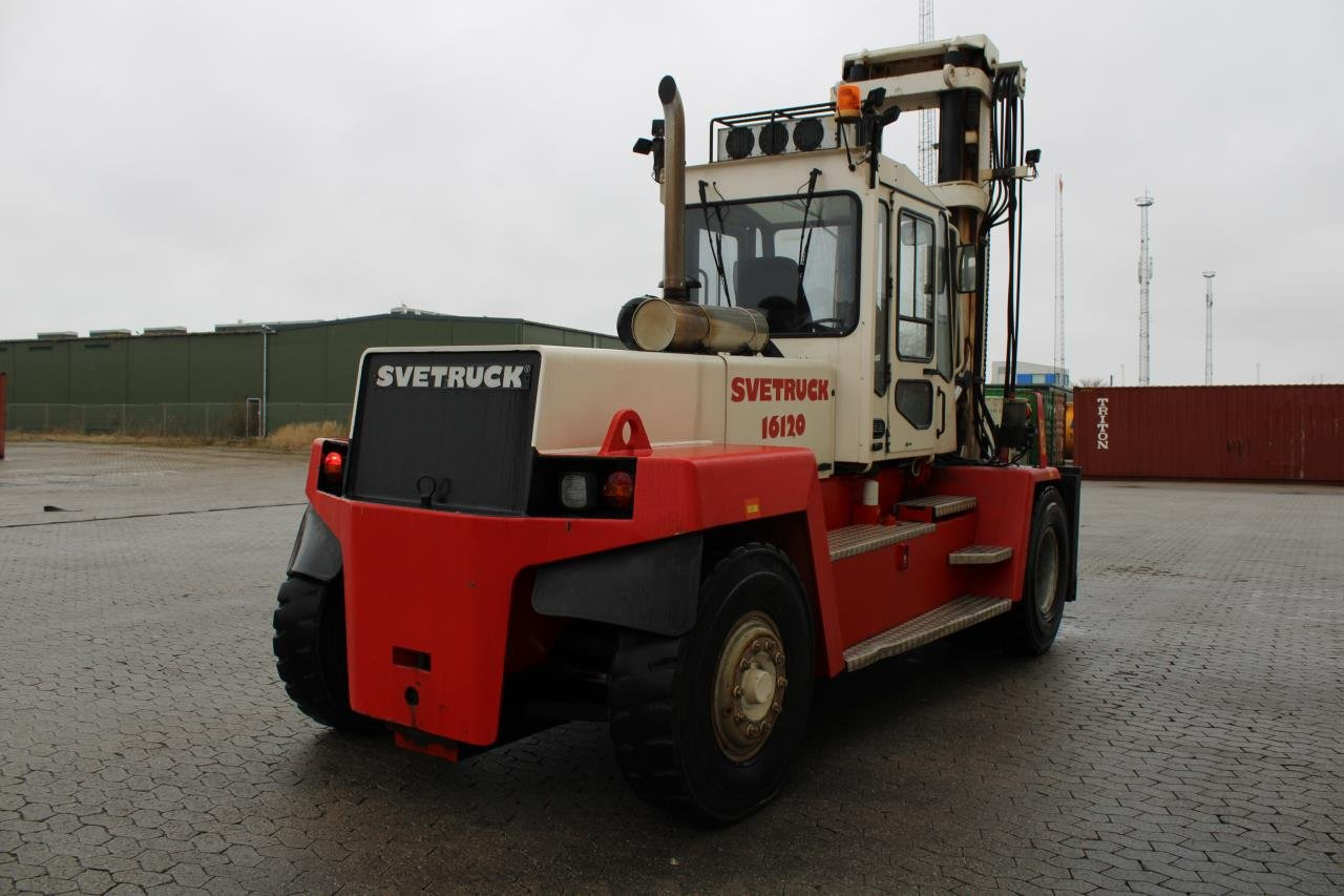 SveTruck 16120-38 - رافعة شوكية ديزل: صور 3 SveTruck 16120-38 - رافعة شوكية ديزل: صور 3