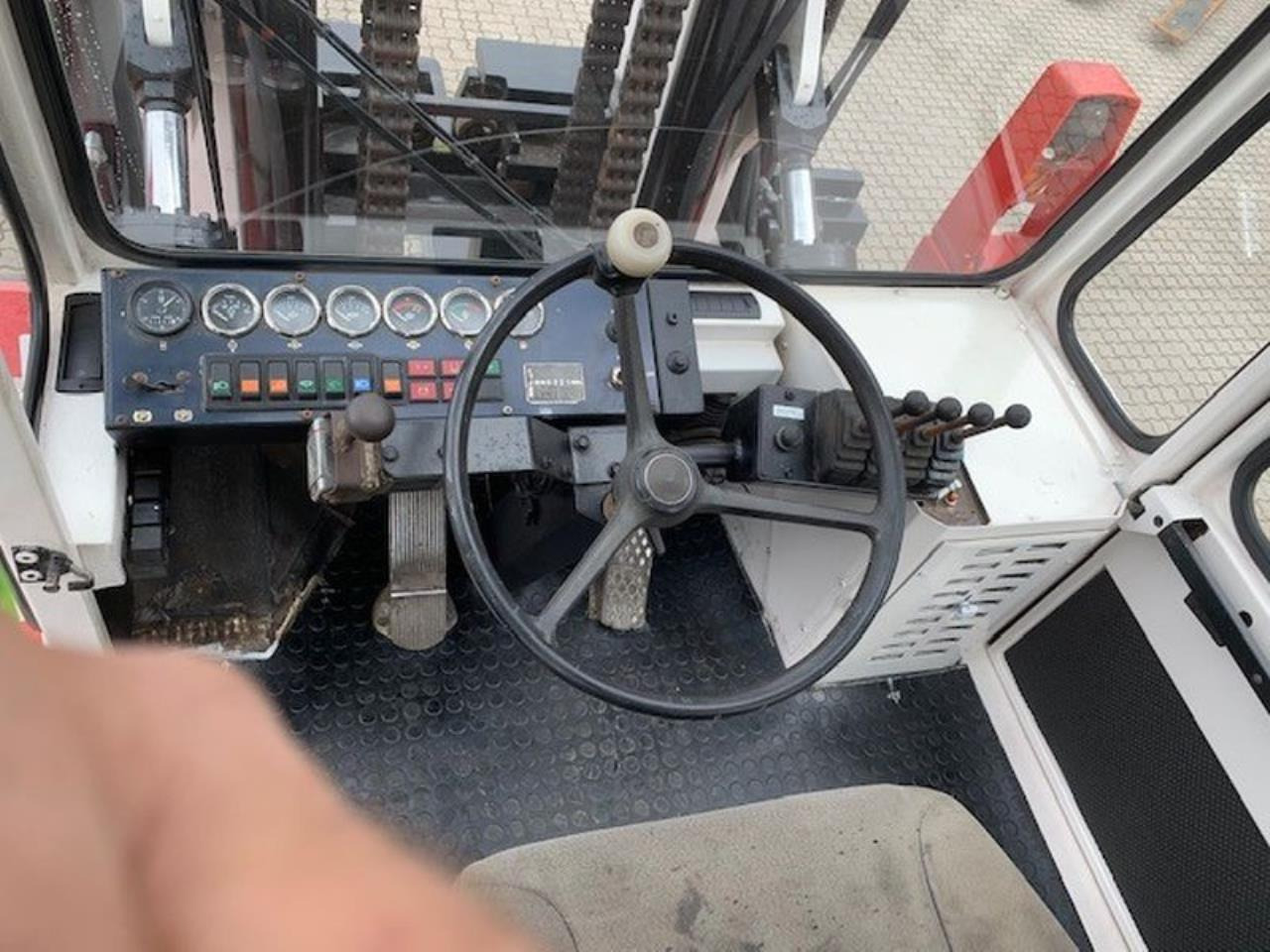 SveTruck 25120-42 - رافعة شوكية ديزل: صور 4 SveTruck 25120-42 - رافعة شوكية ديزل: صور 4