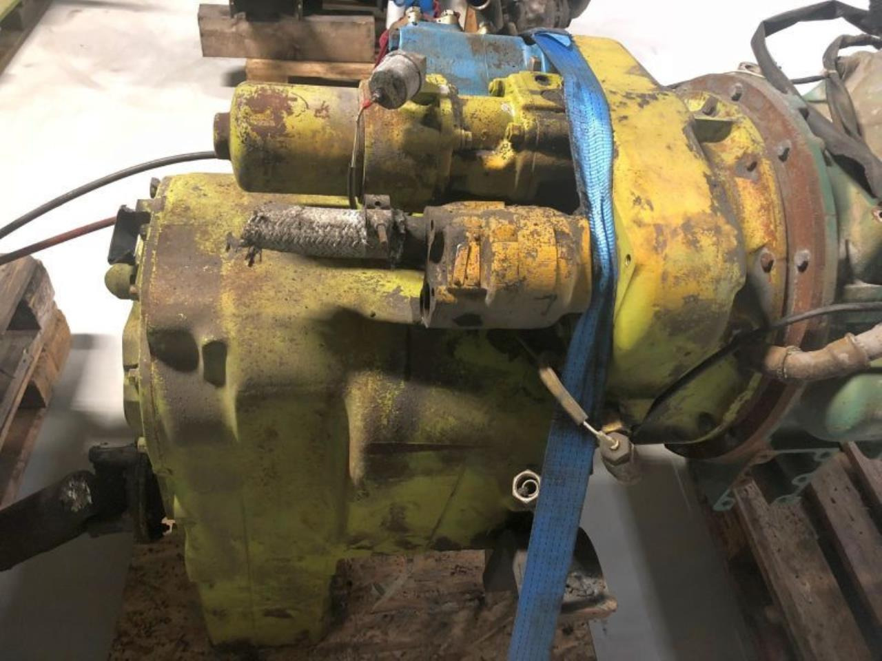 Volvo TD60D - المحرك: صور 1 Volvo TD60D - المحرك: صور 1