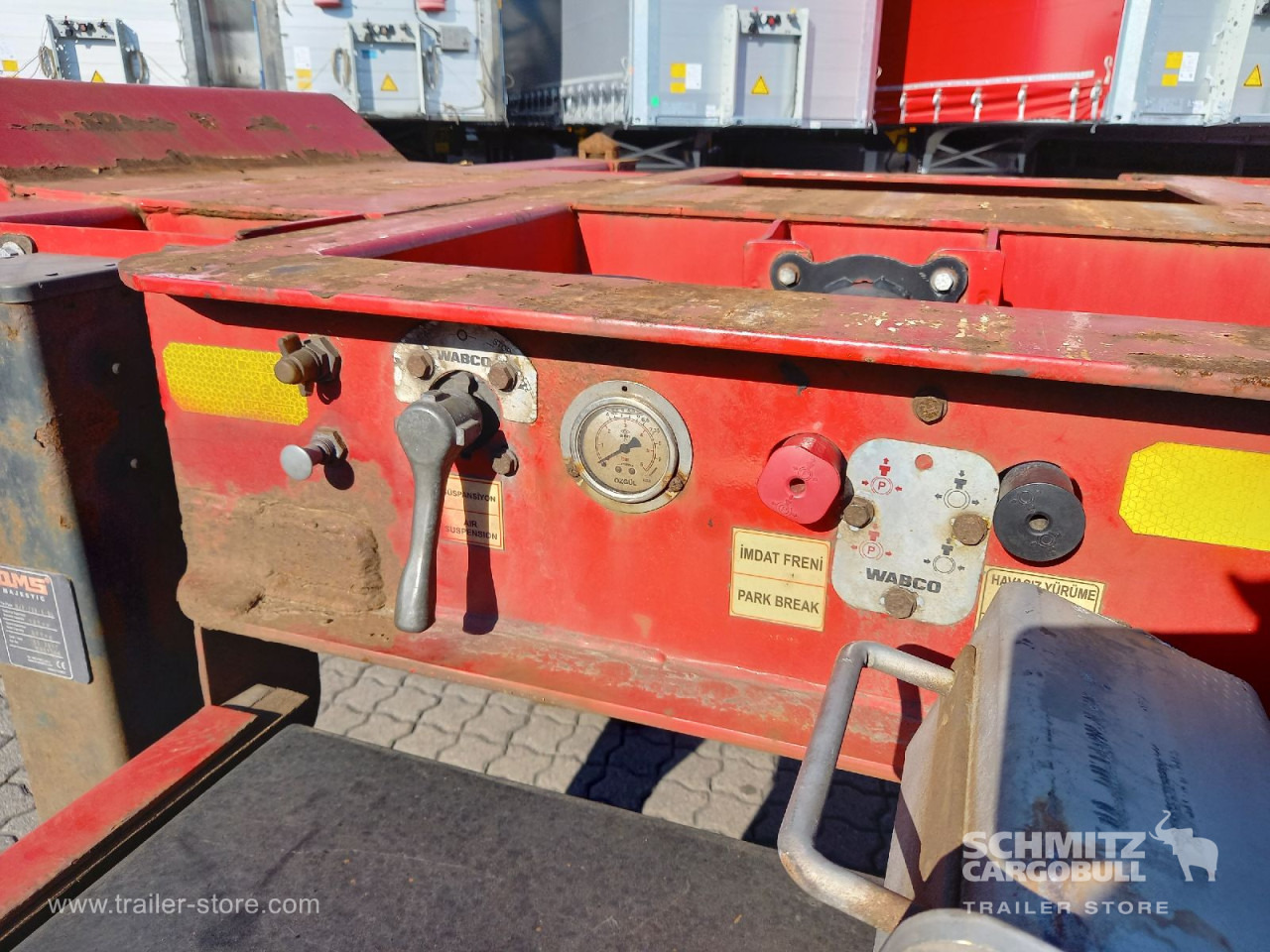 ANDERE Auflieger Containerfahrgestell Standard - شاحنات الحاويات/ جسم علوي قابل للتغيير نصف مقطورة: صور 3 ANDERE Auflieger Containerfahrgestell Standard - شاحنات الحاويات/ جسم علوي قابل للتغيير نصف مقطورة: صور 3