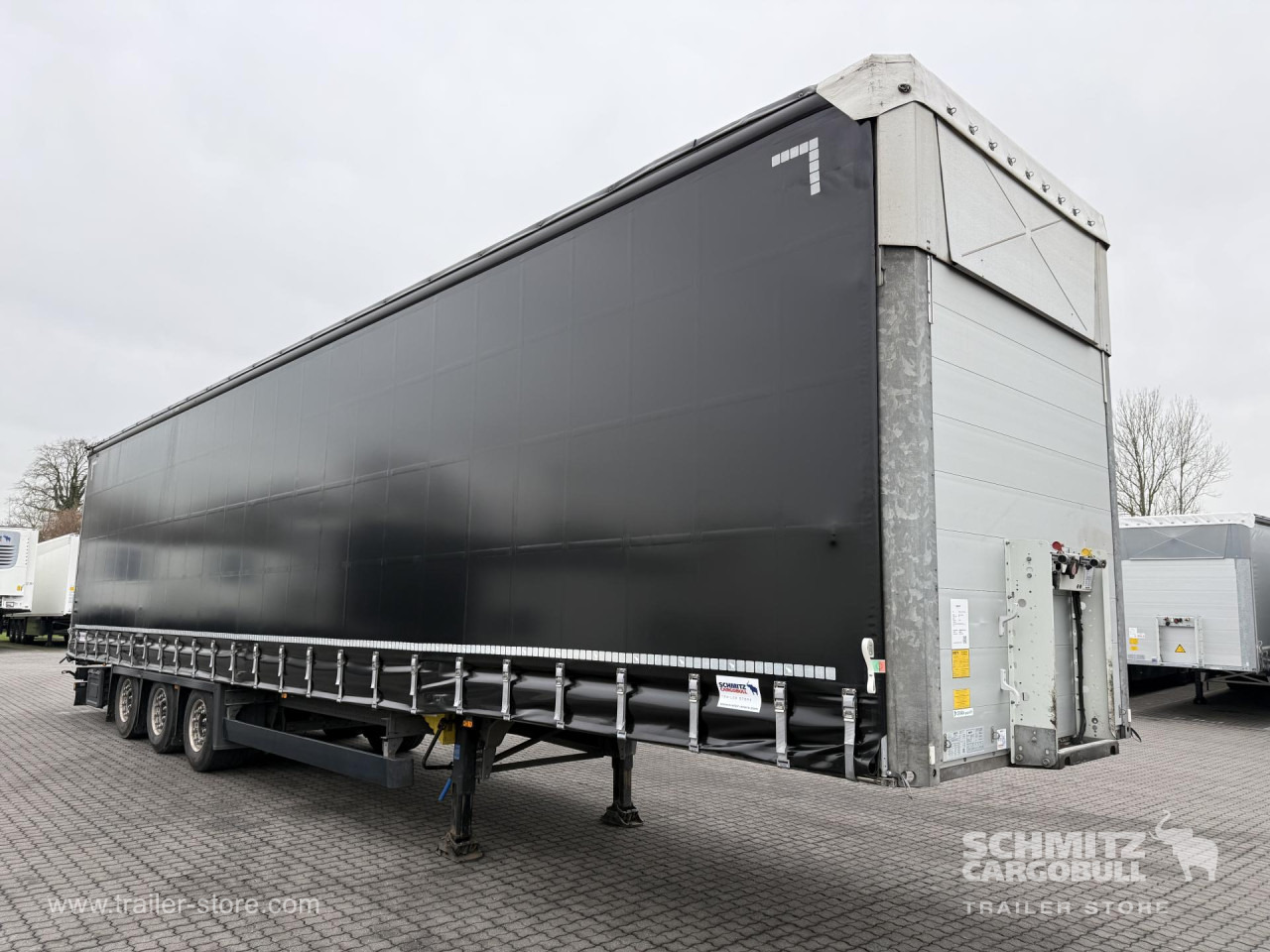 SCHMITZ Auflieger Curtainsider Mega - الخيمة نصف مقطورة: صور 1 SCHMITZ Auflieger Curtainsider Mega - الخيمة نصف مقطورة: صور 1