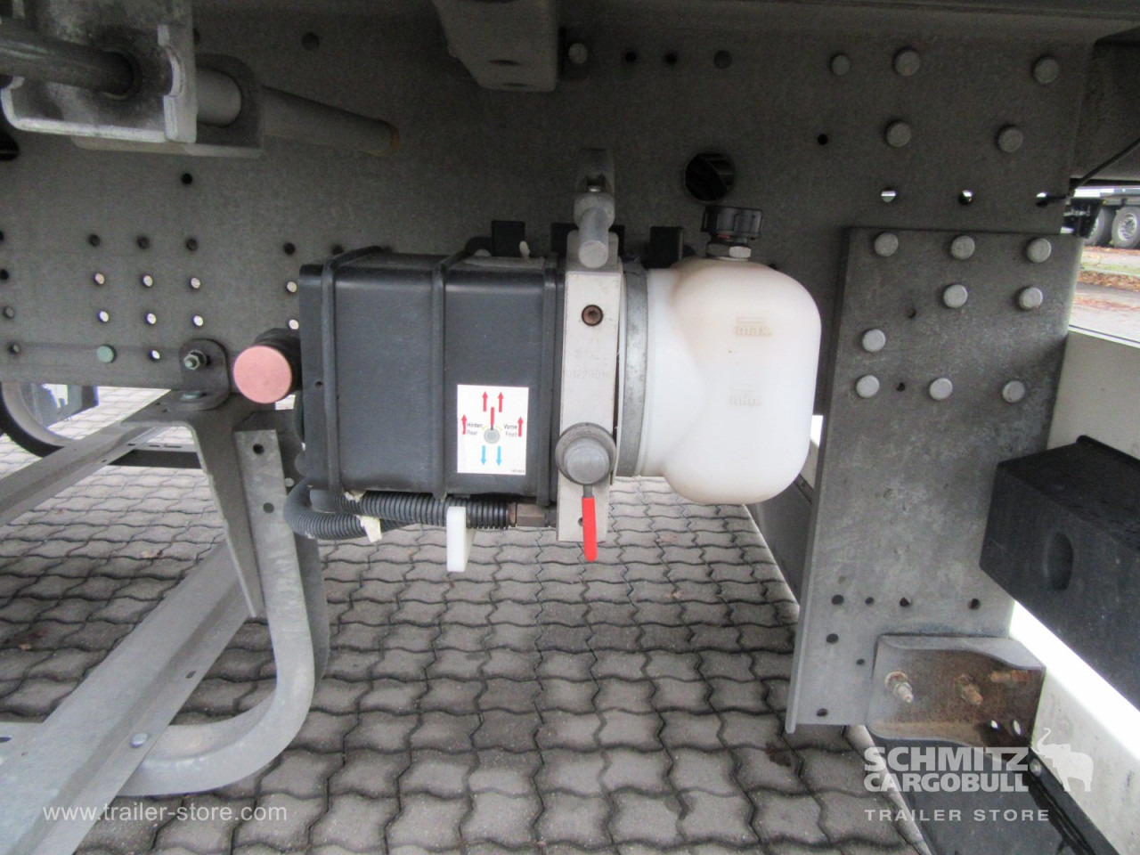 SCHMITZ Auflieger Curtainsider Standard - الخيمة نصف مقطورة: صور 5 SCHMITZ Auflieger Curtainsider Standard - الخيمة نصف مقطورة: صور 5