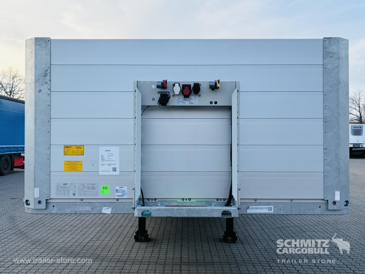SCHMITZ Auflieger Pritsche - نصف مقطورة مسطحة: صور 2 SCHMITZ Auflieger Pritsche - نصف مقطورة مسطحة: صور 2