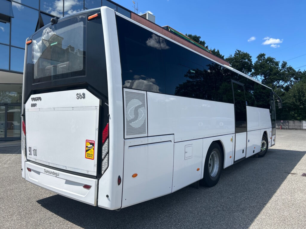 N.1 VOLVO MIDI SUNSUNDEGUI – Anno 2022 - باص النقل بين المدن: صور 3 N.1 VOLVO MIDI SUNSUNDEGUI – Anno 2022 - باص النقل بين المدن: صور 3