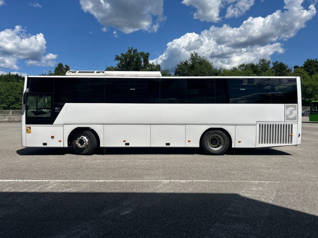 N.1 VOLVO MIDI SUNSUNDEGUI – Anno 2022 - باص النقل بين المدن: صور 1 N.1 VOLVO MIDI SUNSUNDEGUI – Anno 2022 - باص النقل بين المدن: صور 1