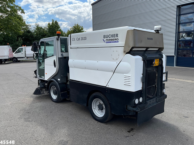 Bucher Citycat 2020 with 3-rd brush - سياره كنس شوارع: صور 4 Bucher Citycat 2020 with 3-rd brush - سياره كنس شوارع: صور 4