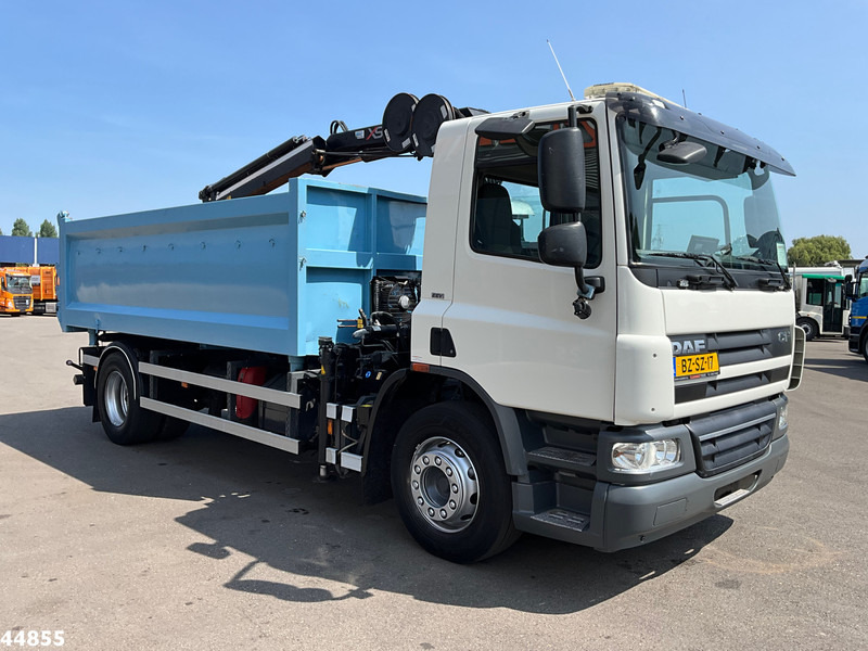 DAF FA 65 CF 250 Hiab 8 Tonmeter laadkraan - قلابات, شاحنة كرين: صور 4 DAF FA 65 CF 250 Hiab 8 Tonmeter laadkraan - قلابات, شاحنة كرين: صور 4