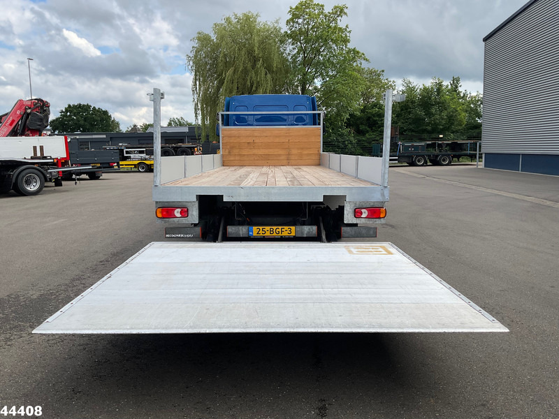 DAF FA LF 250 Euro 6 Autotransporter met laadklep - شاحنة نقل سيارات شاحنة: صور 4 DAF FA LF 250 Euro 6 Autotransporter met laadklep - شاحنة نقل سيارات شاحنة: صور 4