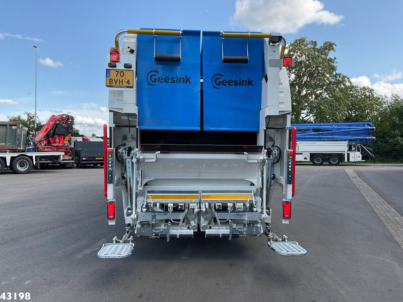 DAF FAG XD 300 Geesink 20m³ met Liftmate Instaplift - شاحنة القمامة: صور 4 DAF FAG XD 300 Geesink 20m³ met Liftmate Instaplift - شاحنة القمامة: صور 4