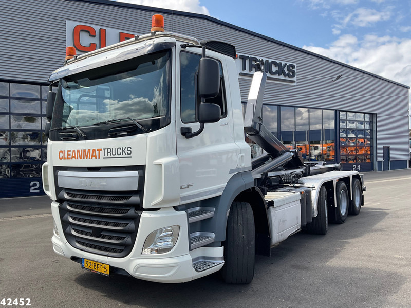 DAF FAK CF 460 Tridem 8x2 Euro 6 VDL 30 Ton haakarmsysteem - شاحنة ذات الخطاف: صور 1 DAF FAK CF 460 Tridem 8x2 Euro 6 VDL 30 Ton haakarmsysteem - شاحنة ذات الخطاف: صور 1