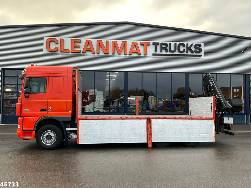 DAF FAT 105 XF 460 6x4 Manual Full Steel Hiab 16 Tonmeter laadkraan - شاحنة كرين: صور 4 DAF FAT 105 XF 460 6x4 Manual Full Steel Hiab 16 Tonmeter laadkraan - شاحنة كرين: صور 4