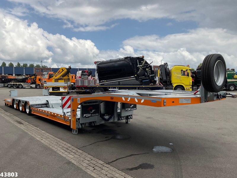 FGM Truck Transport trailer Extendable NEW AND UNUSED! - شاحنة نقل سيارات نصف مقطورة: صور 4 FGM Truck Transport trailer Extendable NEW AND UNUSED! - شاحنة نقل سيارات نصف مقطورة: صور 4