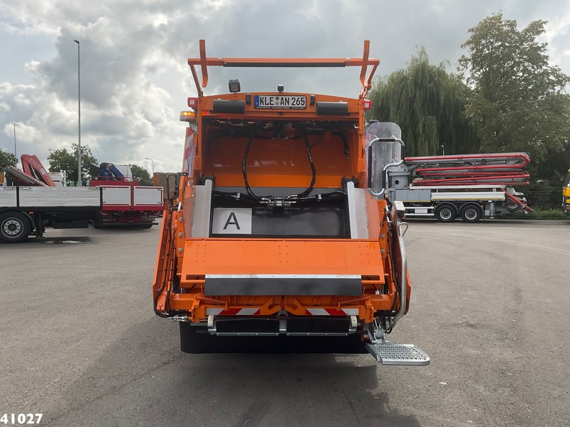 FUSO Canter 9C18 Zoeller 7m³ - شاحنة القمامة: صور 4 FUSO Canter 9C18 Zoeller 7m³ - شاحنة القمامة: صور 4