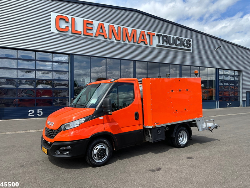 Iveco Daily 35C14 Euro 6 ROM Toilet servicewagen - فراغ شاحنة: صور 2 Iveco Daily 35C14 Euro 6 ROM Toilet servicewagen - فراغ شاحنة: صور 2