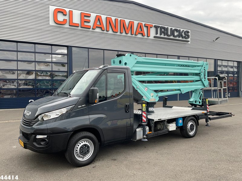 Iveco Daily 35S12 20 Meter hoogwerker + JIB Just 6.039 km! - شاحنة: صور 3 Iveco Daily 35S12 20 Meter hoogwerker + JIB Just 6.039 km! - شاحنة: صور 3