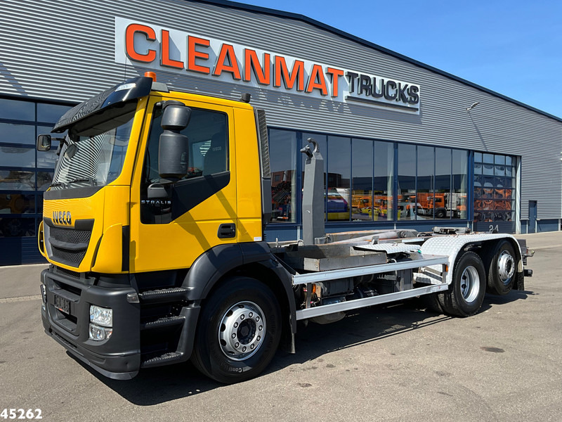 Iveco Stralis AD260SY 6x2 VDL 20 Ton haakarmsysteem - شاحنة ذات الخطاف: صور 2 Iveco Stralis AD260SY 6x2 VDL 20 Ton haakarmsysteem - شاحنة ذات الخطاف: صور 2