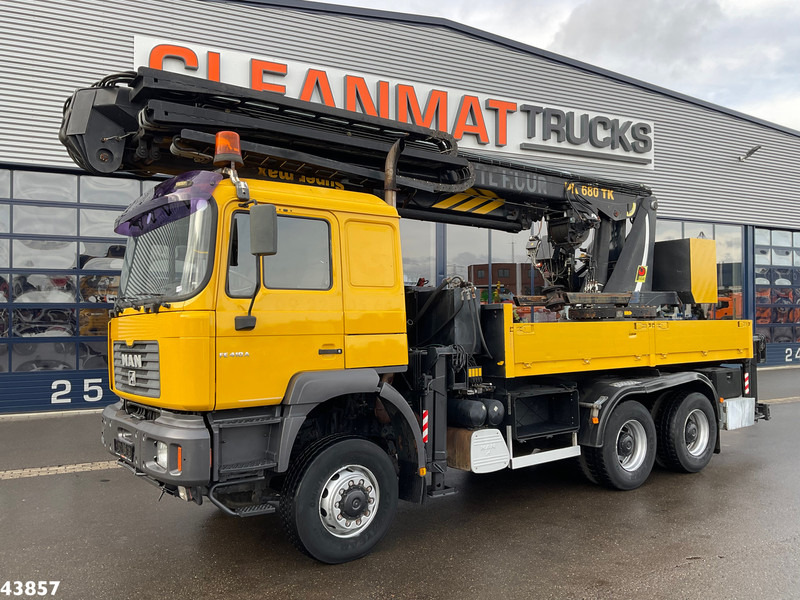 MAN F2000 6x6 Full Steel Manual Palfinger 68 Meter Dachdecker kran Just 54.133 km! - شاحنة كرين: صور 2 MAN F2000 6x6 Full Steel Manual Palfinger 68 Meter Dachdecker kran Just 54.133 km! - شاحنة كرين: صور 2