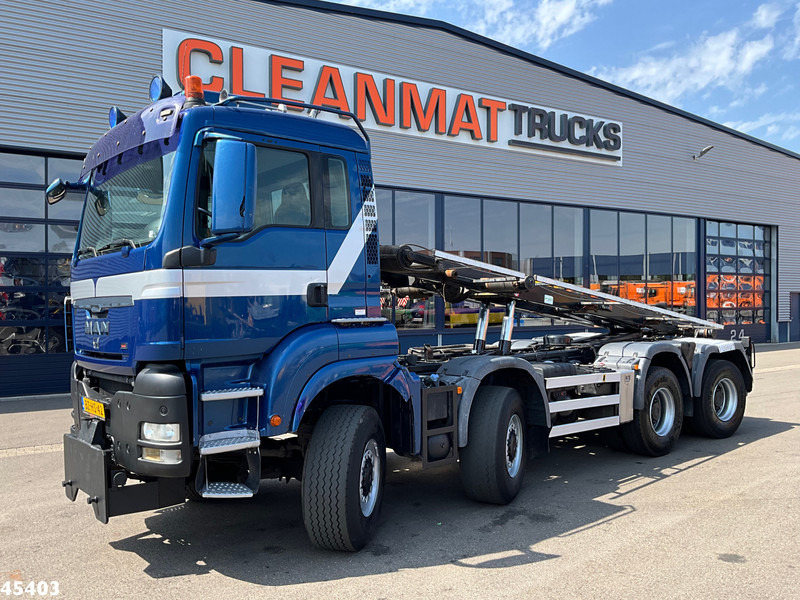 MAN TGS 43.440 8x8 HTS 30 Ton containersysteem + Vossebelt 20m³ container - شاحنة - نظام الكابلات: صور 2 MAN TGS 43.440 8x8 HTS 30 Ton containersysteem + Vossebelt 20m³ container - شاحنة - نظام الكابلات: صور 2